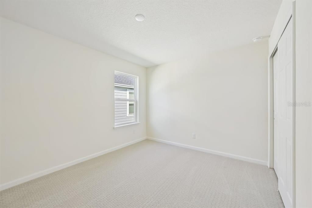 En Venta: $367,990 (4 camas, 2 baños, 2003 Pies cuadrados)