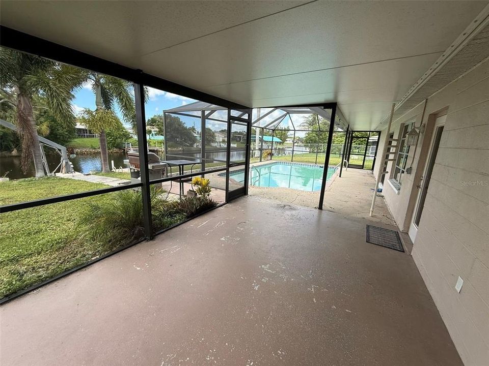 For Rent: $2,300 (3 beds, 2 baths, 1760 Square Feet)