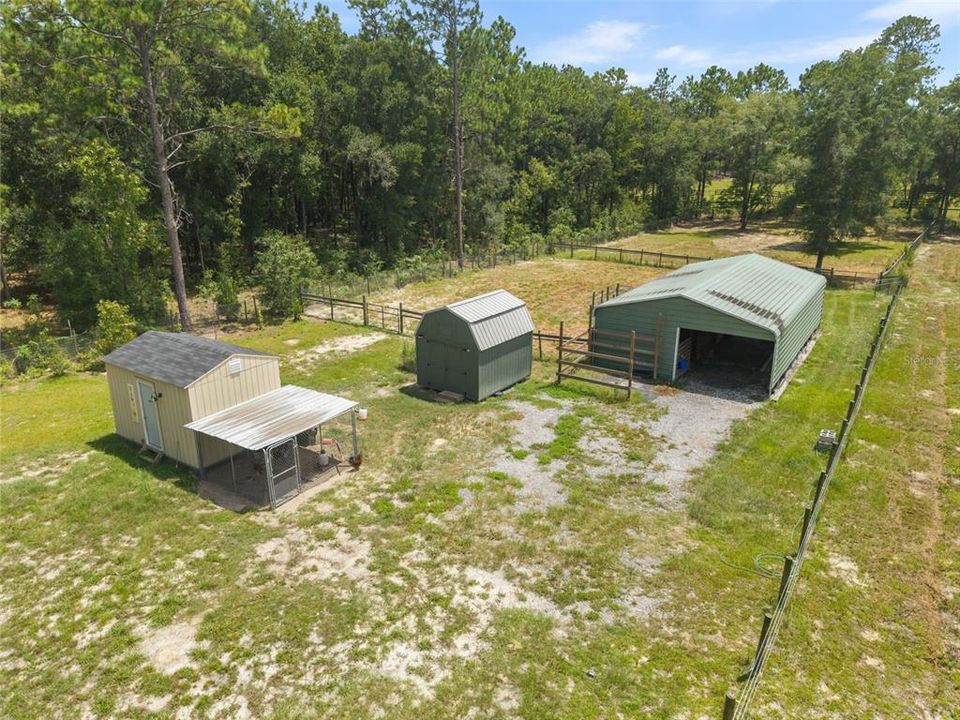 For Sale: $445,000 (5 beds, 3 baths, 2100 Square Feet)