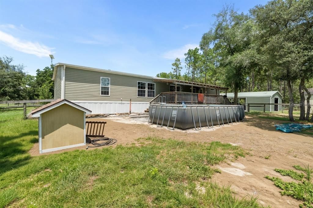 For Sale: $445,000 (5 beds, 3 baths, 2100 Square Feet)