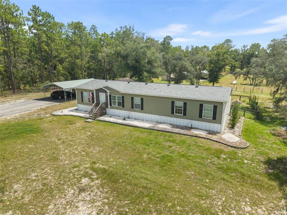 For Sale: $445,000 (5 beds, 3 baths, 2100 Square Feet)