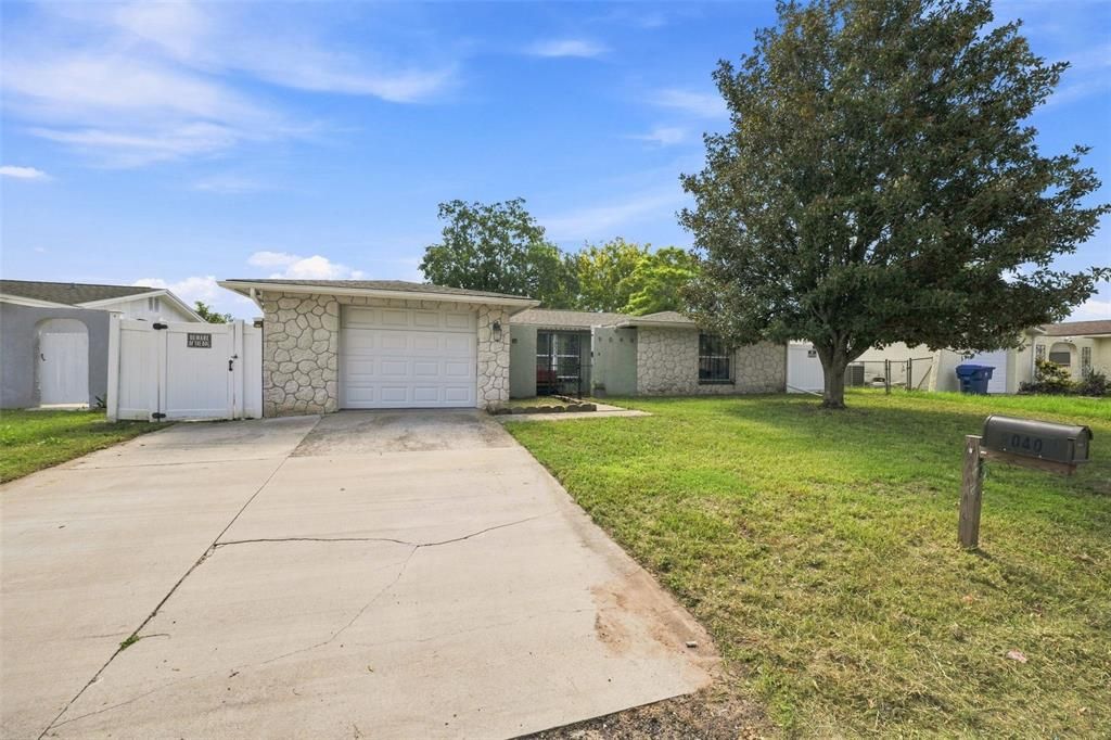 En Venta: $234,999 (3 camas, 2 baños, 1050 Pies cuadrados)