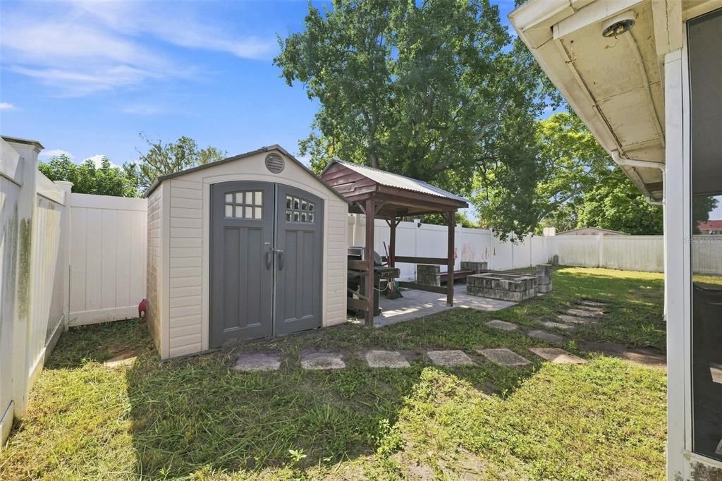 En Venta: $234,999 (3 camas, 2 baños, 1050 Pies cuadrados)