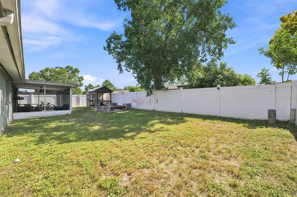En Venta: $234,999 (3 camas, 2 baños, 1050 Pies cuadrados)