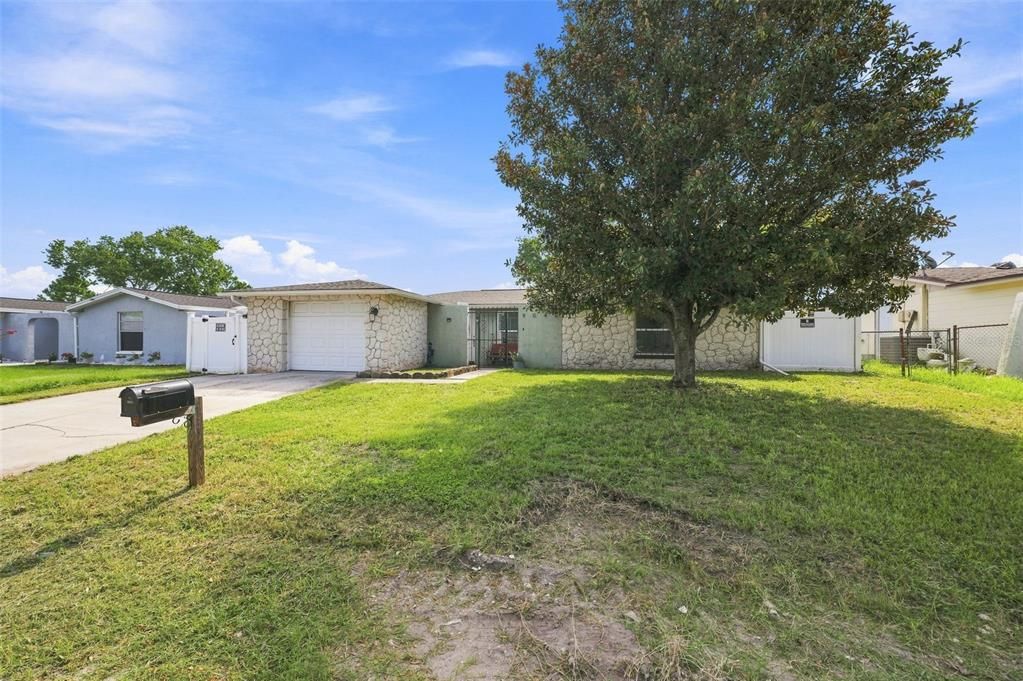 En Venta: $234,999 (3 camas, 2 baños, 1050 Pies cuadrados)