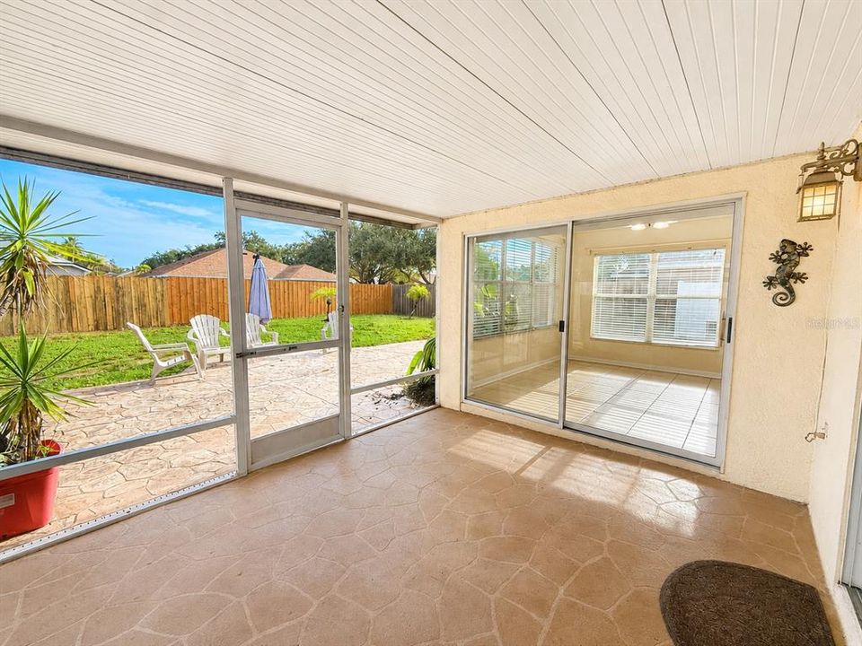 For Rent: $2,300 (3 beds, 2 baths, 1641 Square Feet)
