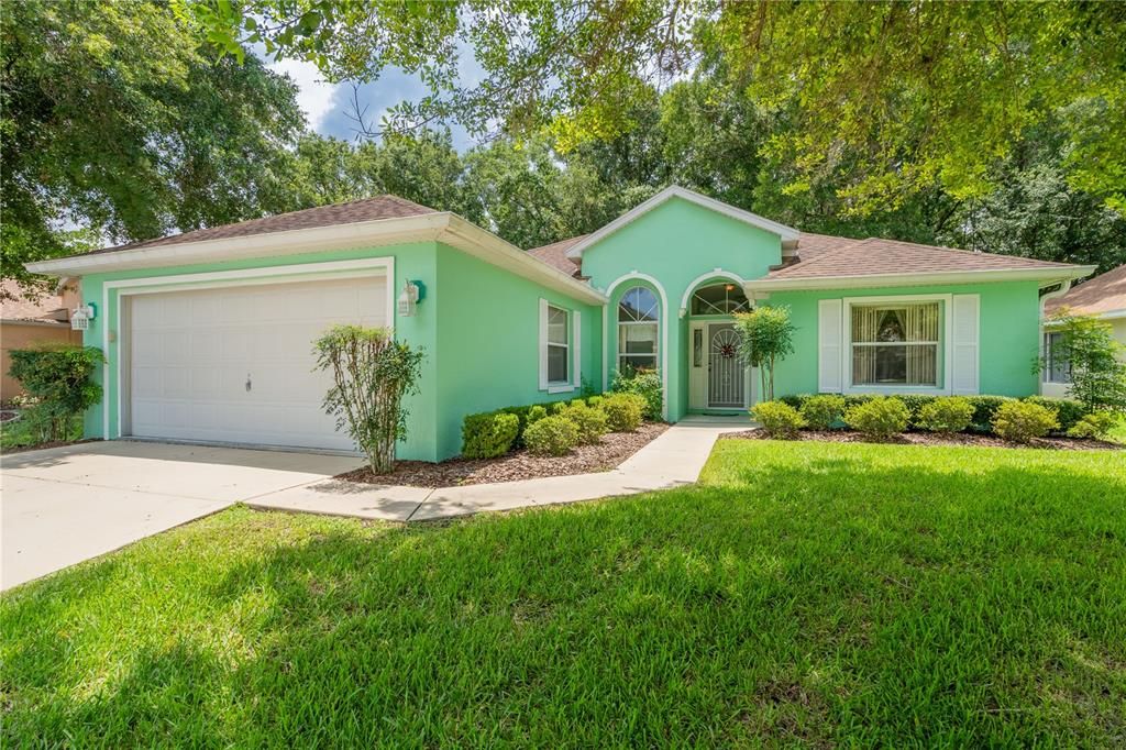 For Sale: $275,000 (3 beds, 2 baths, 1604 Square Feet)