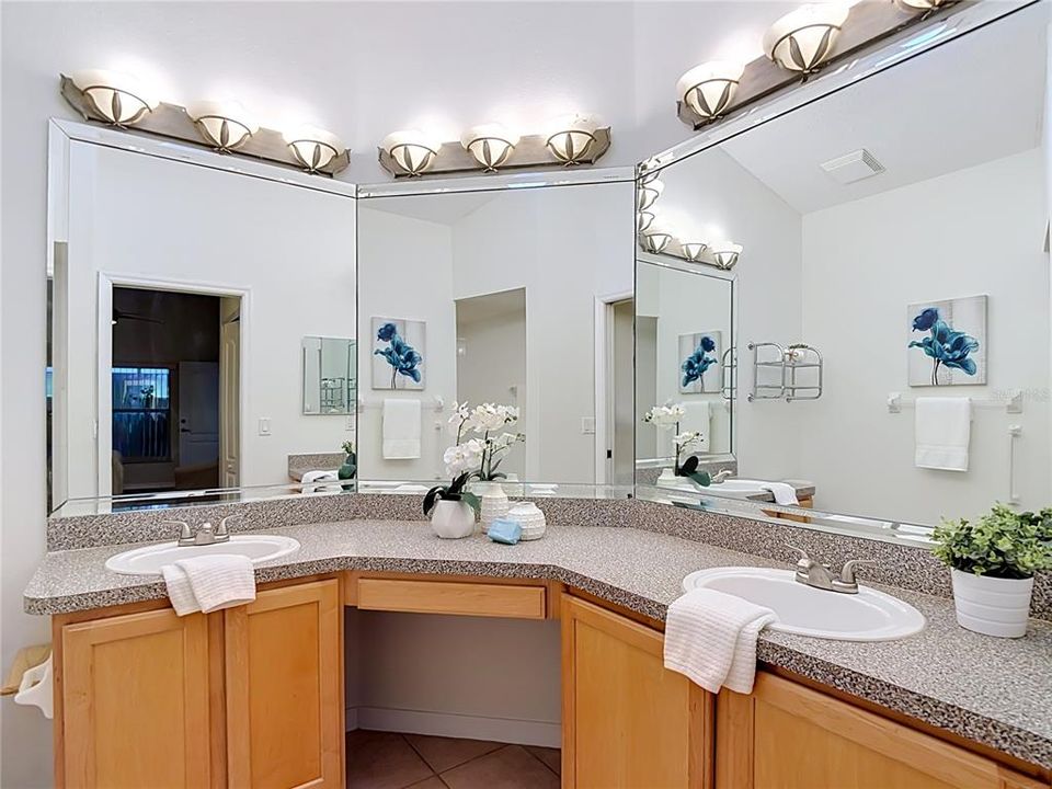 En Venta: $254,900 (3 camas, 2 baños, 1670 Pies cuadrados)