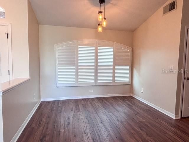 En Venta: $485,900 (4 camas, 2 baños, 1943 Pies cuadrados)