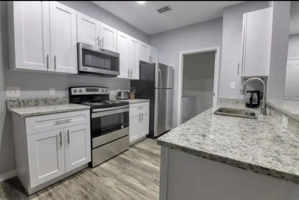 For Rent: $1,700 (2 beds, 2 baths, 1152 Square Feet)