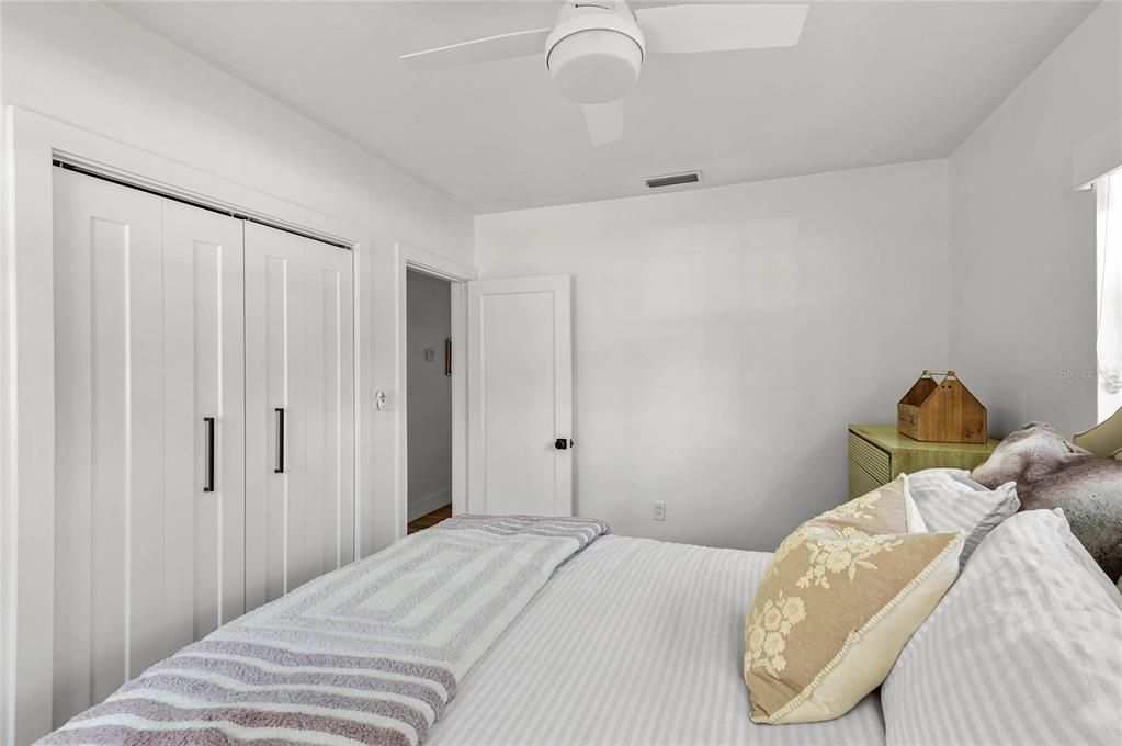 For Sale: $699,000 (4 beds, 2 baths, 1478 Square Feet)