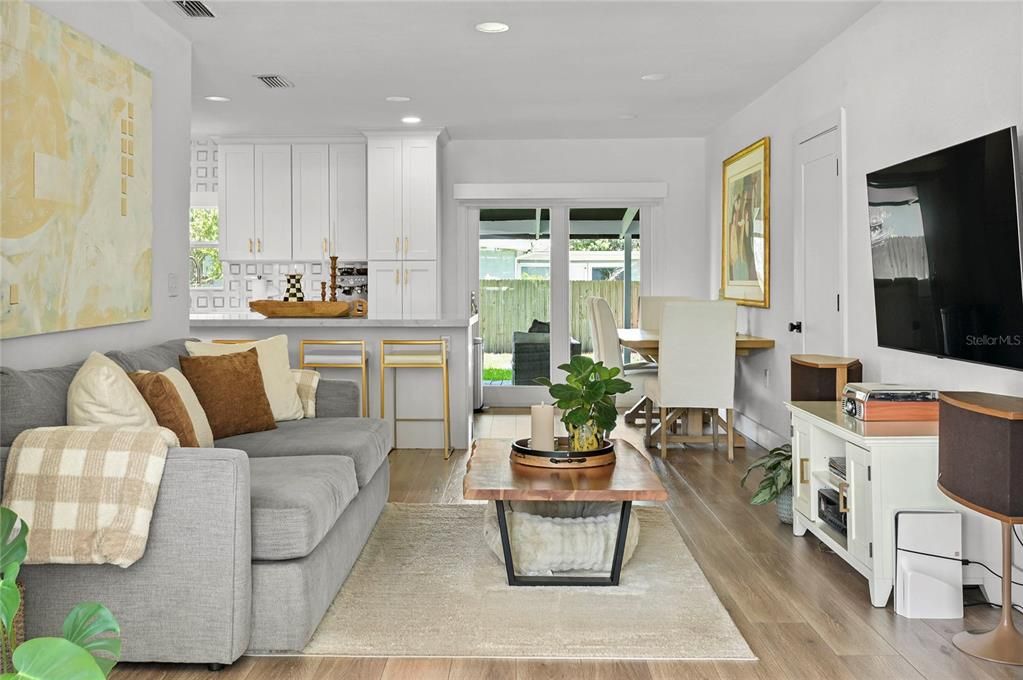 For Sale: $699,000 (4 beds, 2 baths, 1478 Square Feet)