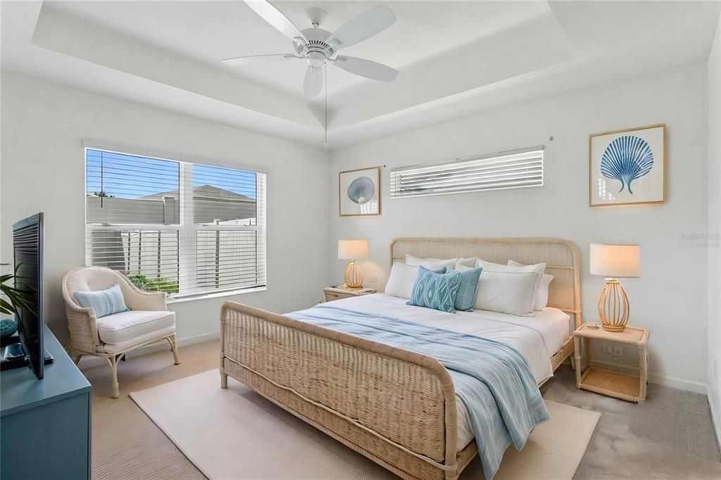 For Sale: $369,000 (3 beds, 2 baths, 1499 Square Feet)