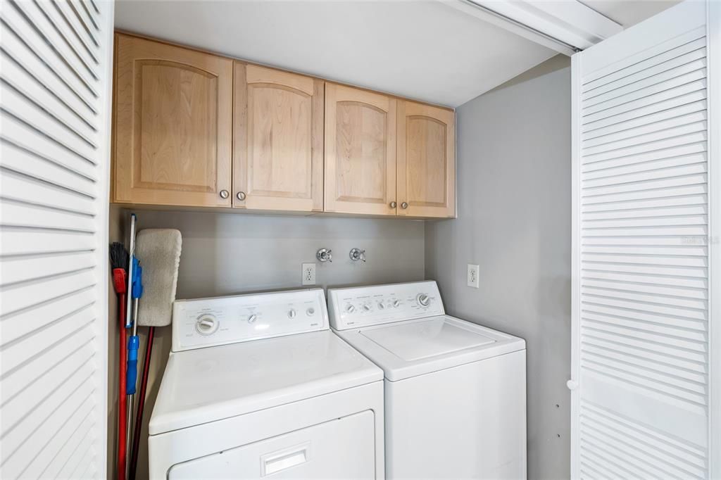For Rent: $2,700 (2 beds, 2 baths, 1478 Square Feet)