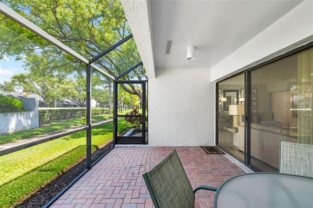 For Rent: $2,700 (2 beds, 2 baths, 1478 Square Feet)