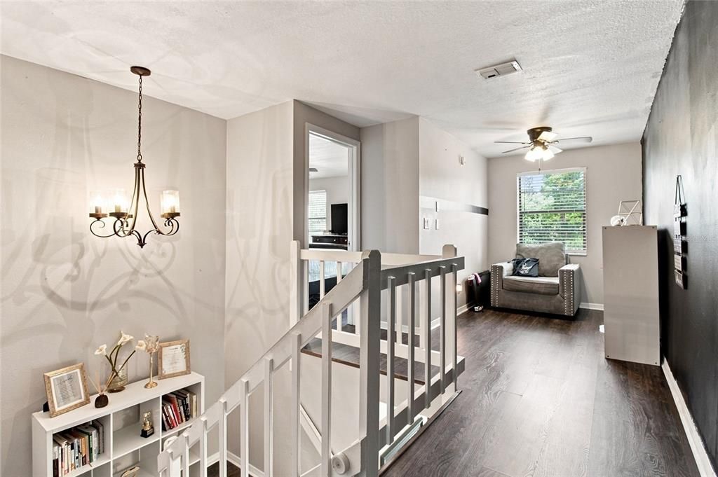For Sale: $295,000 (2 beds, 1 baths, 1522 Square Feet)