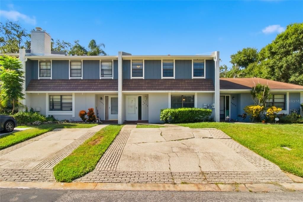 For Sale: $295,000 (2 beds, 1 baths, 1522 Square Feet)