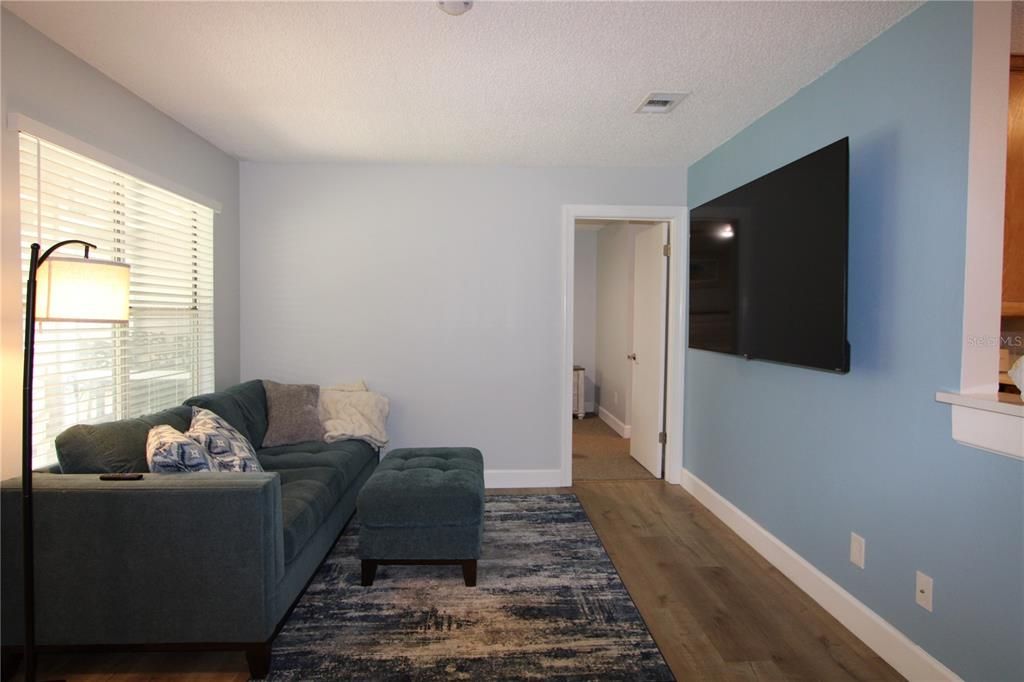 Activo con contrato: $135,000 (2 camas, 2 baños, 833 Pies cuadrados)