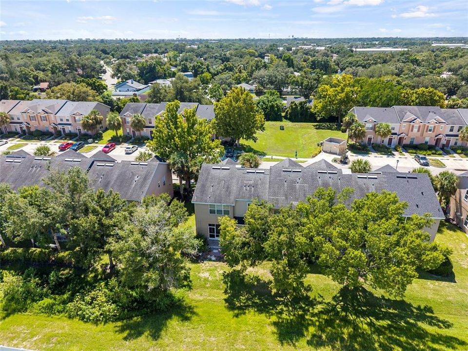 For Sale: $259,999 (2 beds, 2 baths, 1252 Square Feet)