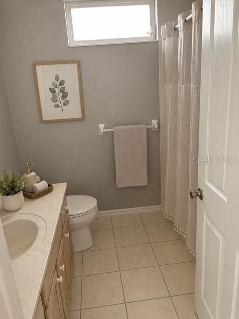 For Sale: $550,000 (4 beds, 3 baths, 2245 Square Feet)