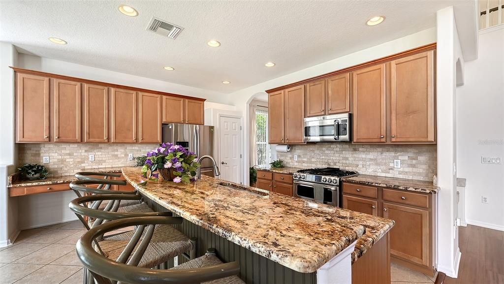 For Sale: $672,500 (5 beds, 3 baths, 3302 Square Feet)