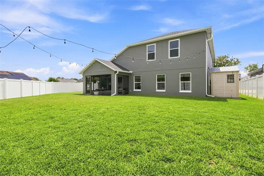 For Sale: $499,990 (4 beds, 2 baths, 2813 Square Feet)