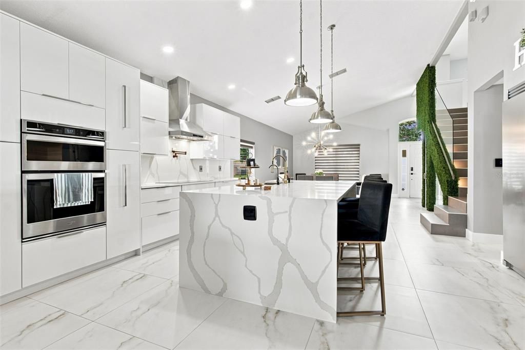 For Sale: $499,990 (4 beds, 2 baths, 2813 Square Feet)