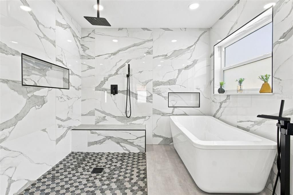 For Sale: $499,990 (4 beds, 2 baths, 2813 Square Feet)