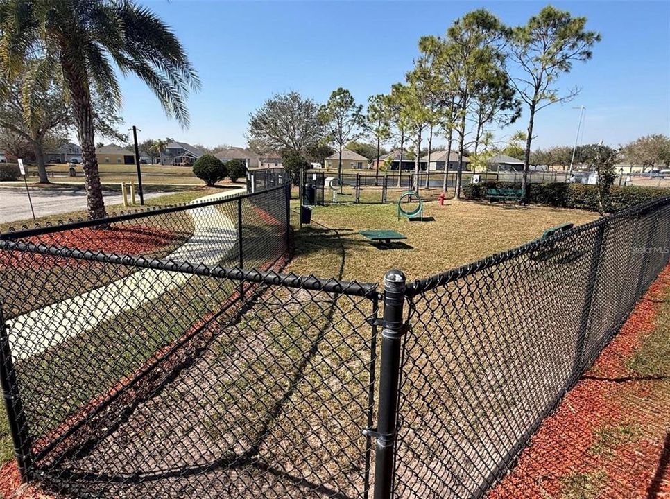 For Sale: $499,990 (4 beds, 2 baths, 2813 Square Feet)