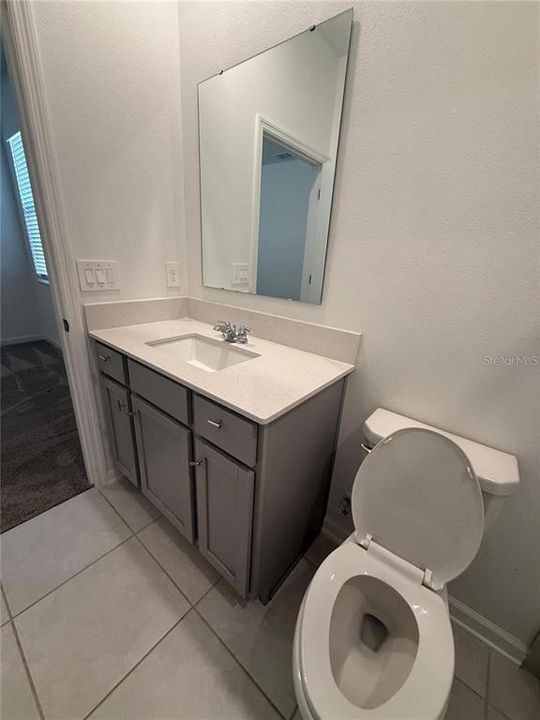 For Rent: $1,350 (1 beds, 1 baths, 650 Square Feet)