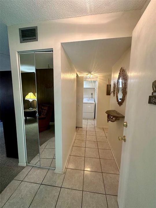 For Sale: $150,000 (2 beds, 2 baths, 1075 Square Feet)