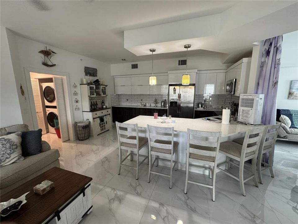 For Rent: $3,500 (2 beds, 2 baths, 1151 Square Feet)