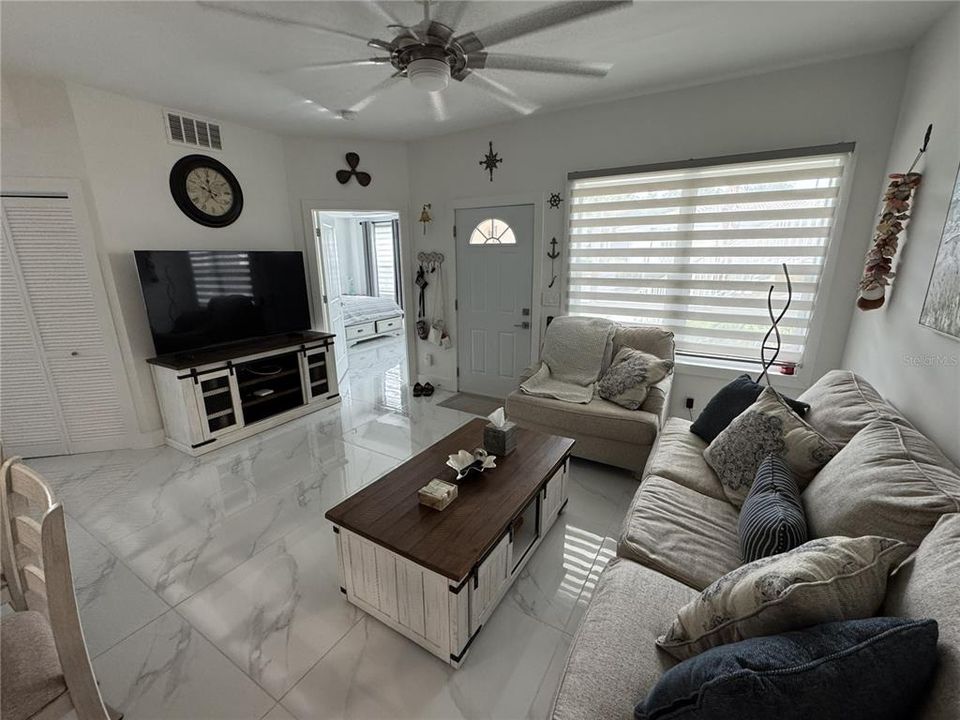 For Rent: $3,500 (2 beds, 2 baths, 1151 Square Feet)