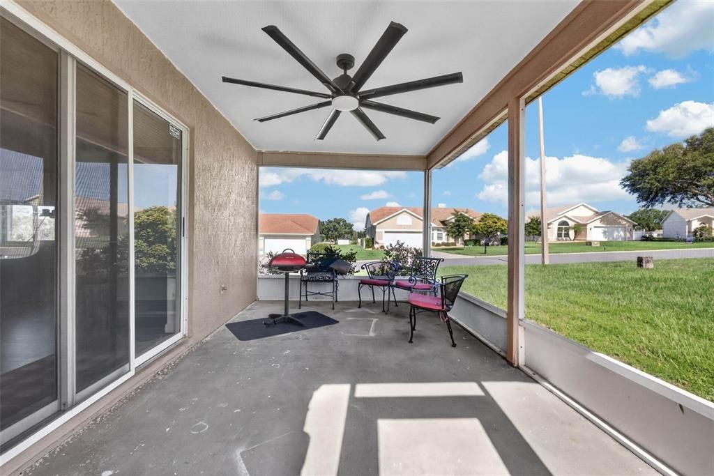 For Sale: $277,000 (4 beds, 2 baths, 1837 Square Feet)