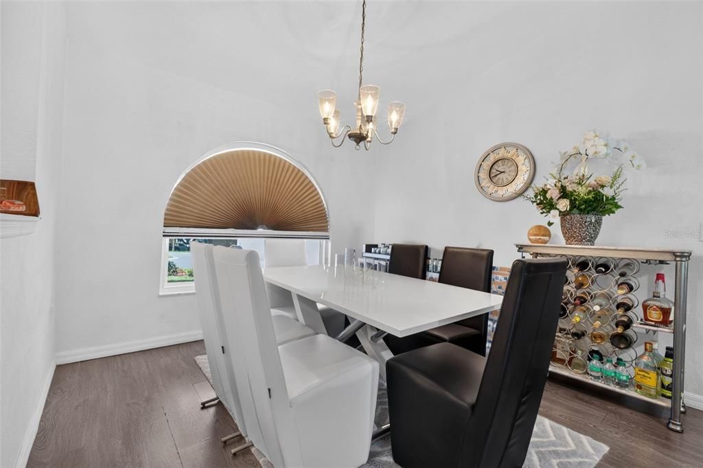 For Sale: $277,000 (4 beds, 2 baths, 1837 Square Feet)