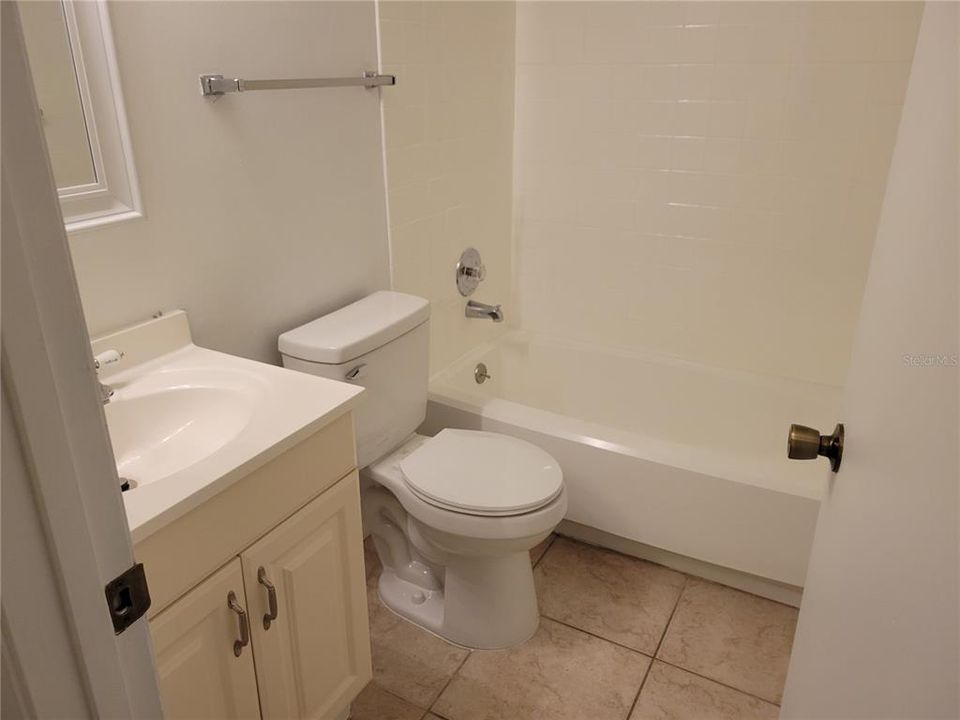 For Rent: $1,395 (2 beds, 2 baths, 897 Square Feet)
