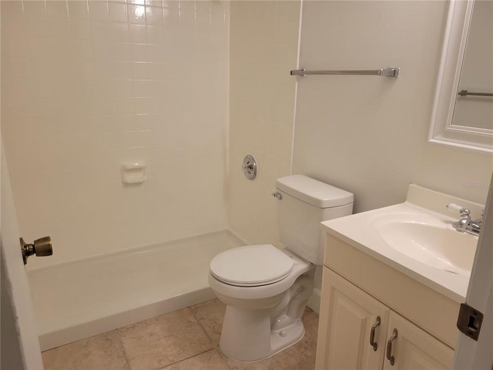 For Rent: $1,395 (2 beds, 2 baths, 897 Square Feet)