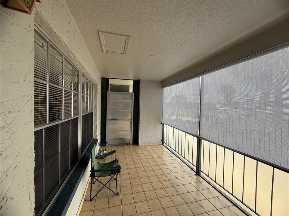 For Sale: $175,000 (2 beds, 2 baths, 970 Square Feet)