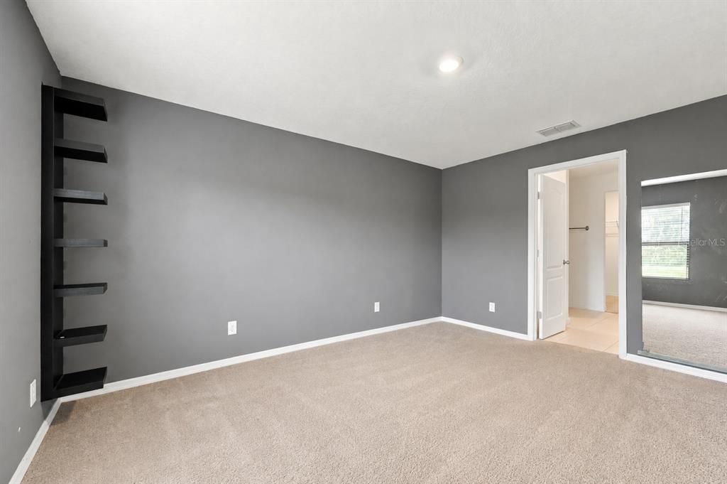 En Venta: $229,900 (3 camas, 2 baños, 1383 Pies cuadrados)