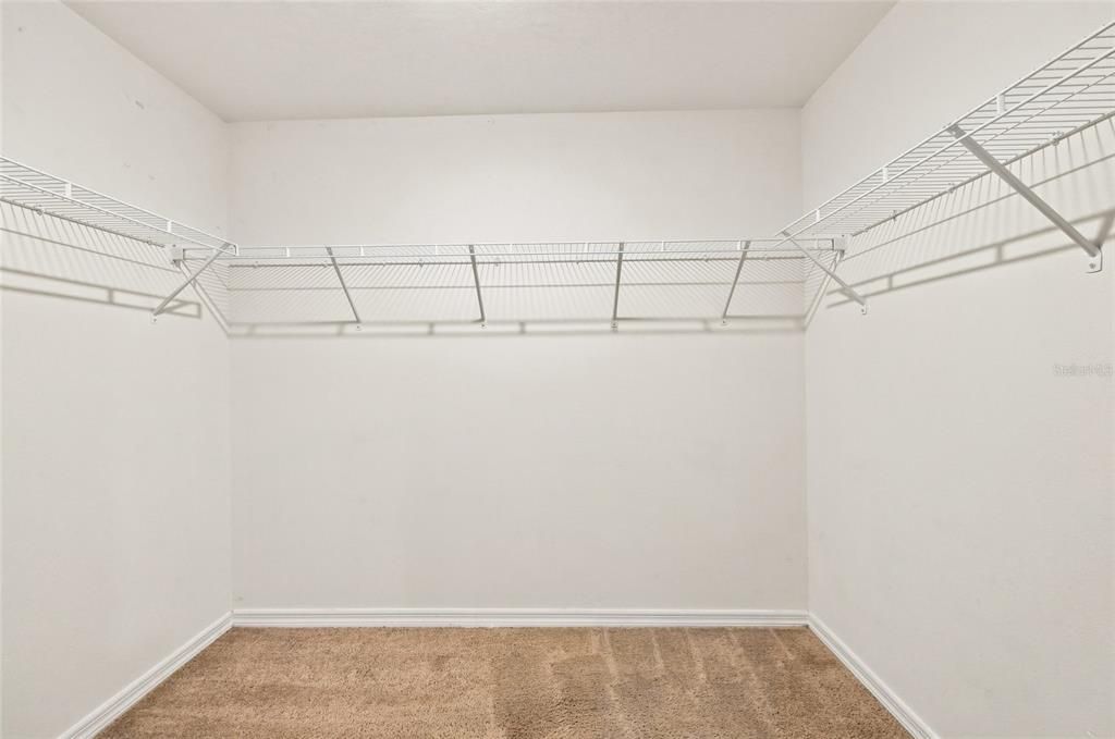 En Venta: $229,900 (3 camas, 2 baños, 1383 Pies cuadrados)