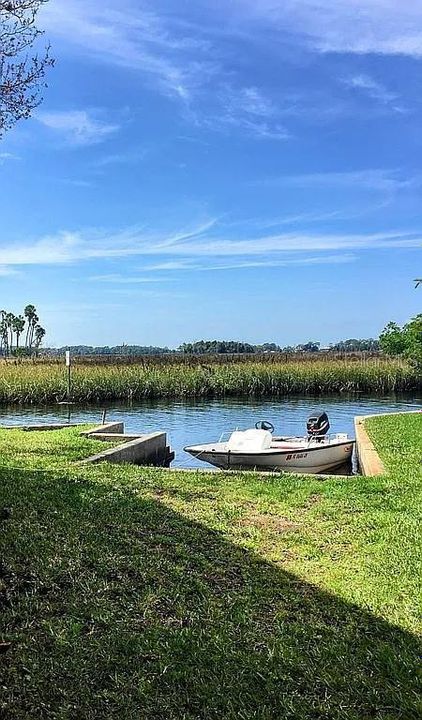 For Sale: $395,000 (0.12 acres)