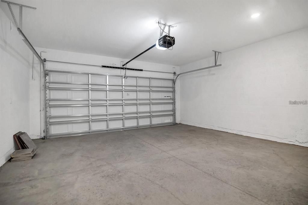 En Renta: $2,300 (3 camas, 2 baños, 1713 Pies cuadrados)
