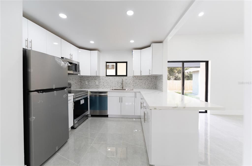На продажу: $195,000 (3 спален, 2 ванн, 1622 Квадратных фут)