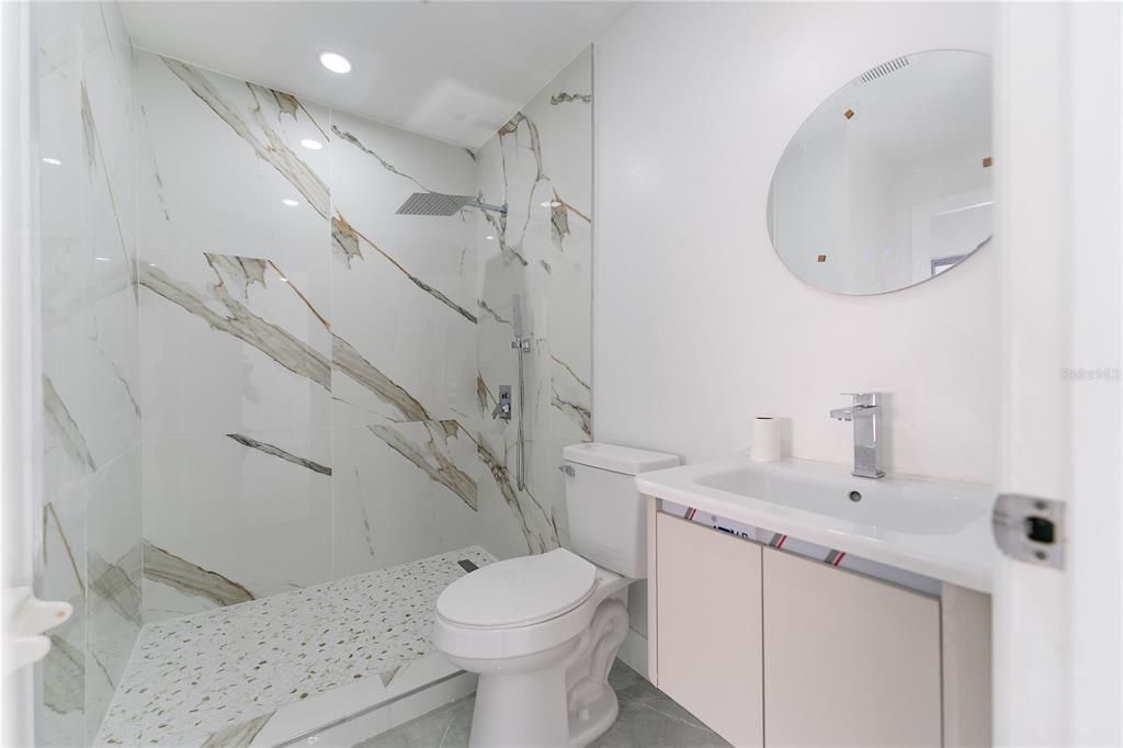 На продажу: $195,000 (3 спален, 2 ванн, 1622 Квадратных фут)