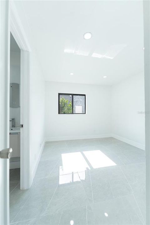 На продажу: $195,000 (3 спален, 2 ванн, 1622 Квадратных фут)