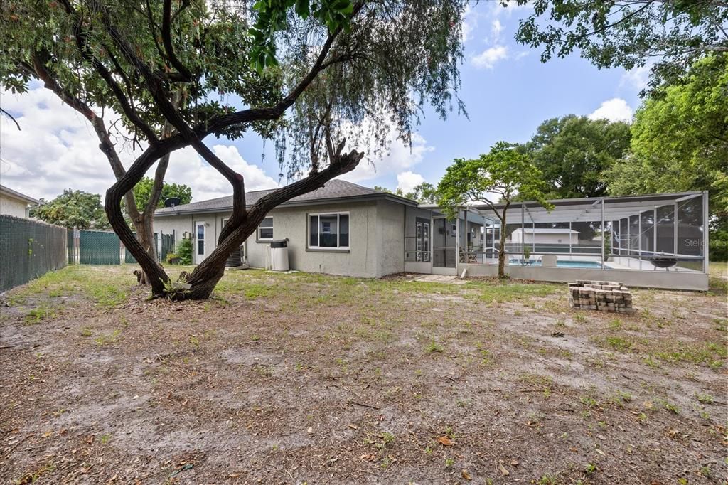 En Venta: $365,000 (3 camas, 3 baños, 1973 Pies cuadrados)