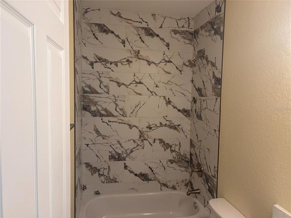For Sale: $429,900 (3 beds, 2 baths, 1772 Square Feet)