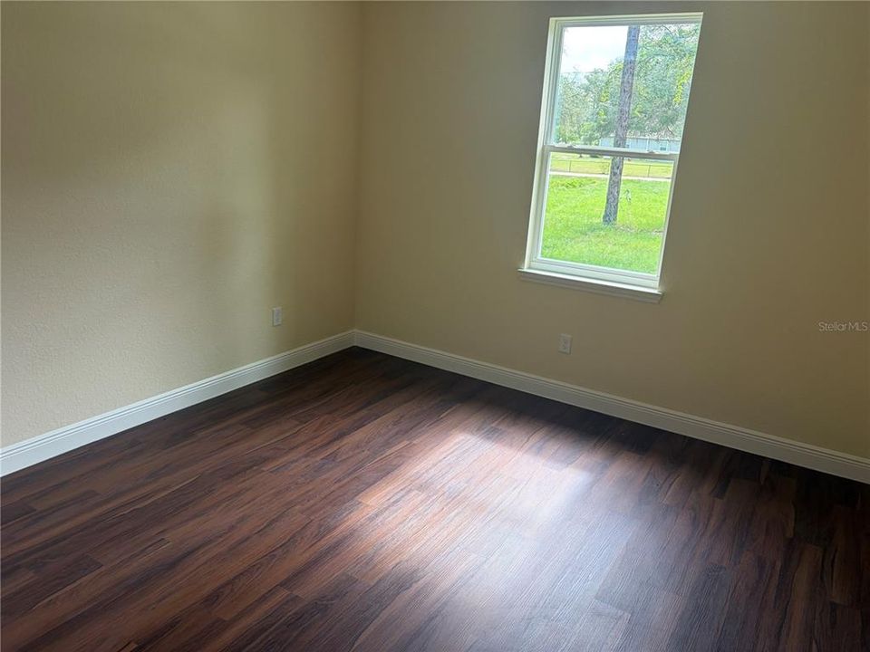 For Sale: $429,900 (3 beds, 2 baths, 1772 Square Feet)