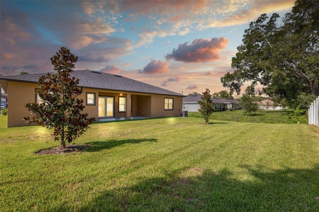 En Venta: $529,000 (4 camas, 3 baños, 2305 Pies cuadrados)