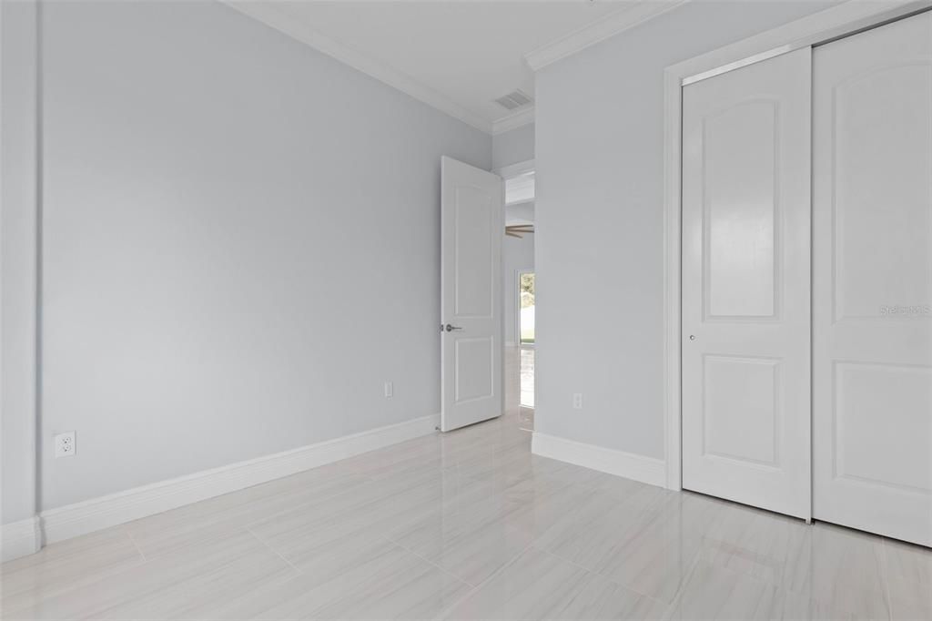En Venta: $529,000 (4 camas, 3 baños, 2305 Pies cuadrados)